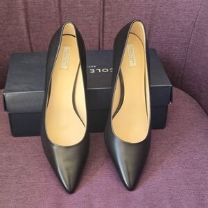 Cole Haan Vesta Black Leather Pointed-Toe Women's Pumps - Size 8.5